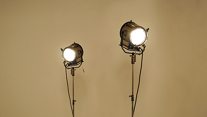 포토 JPG 해외이미지 벽 조명 사람없음 빛 사진촬영 장비 빛망울 촬영장비 해외포토 촬영 도구 파일형식 이미지허브