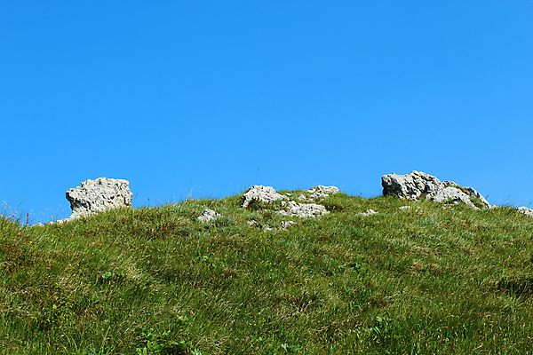 포토 JPG 해외이미지 하늘 표면 이끼 사람없음 초록색 파란색 블록 흰색 거친 닫기 묘사 대리석 고립 석회암 지질학 해외포토 교육 컬러 재료 모션 암석 파일형식 이미지허브