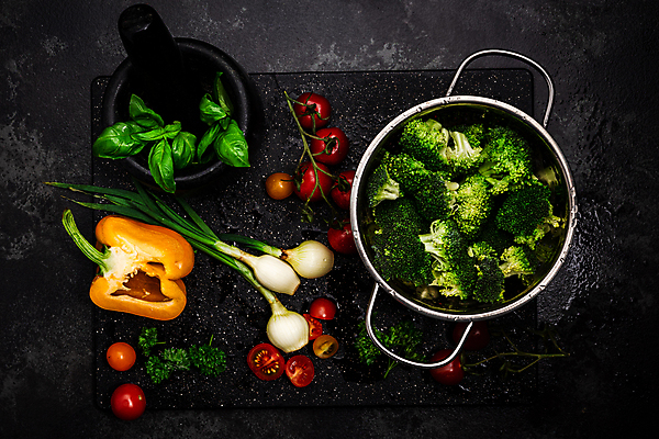 포토 JPG 해외이미지 라이프스타일 음식 컨셉 다이어트 채소 재료 탁자 표면 주방용품 건강 요리 사람없음 초록색 주방 식사 장비 기구 신선 정상 준비 에코 유기농 날것 내추럴 바이오 채식주의자 슈퍼푸드 비건 해외포토 웰빙 컬러 가구 생활용품 생활 환경 채식 건강식품 파일형식 이미지허브