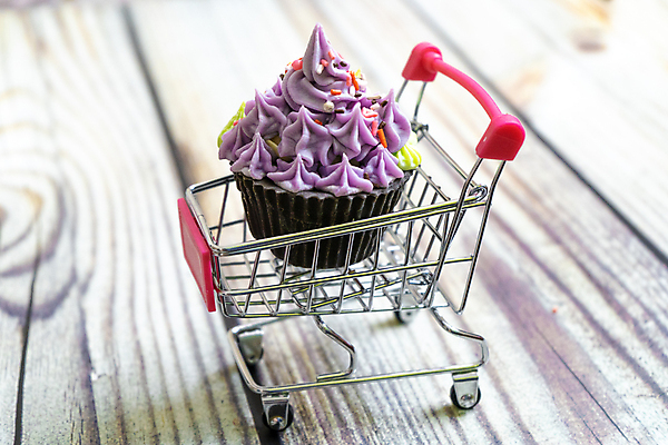 포토 JPG 해외이미지 잡화 음식 백그라운드 크리스마스 비즈니스 휴가 디저트 선물 사람없음 장식 가로 컬러풀 파티 판매 세일 과자 케이크 상점 초콜릿 축제 카트 카페 빵집 축하 생일 선택 달콤 맛 아침식사 구매 설탕 컵케이크 크림 상업 보케 머핀 비누 카피스페이스 해외포토 기념일 빵 컬러 컨셉 이벤트 쇼핑 위생용품 식사 공백 파일형식 이미지허브