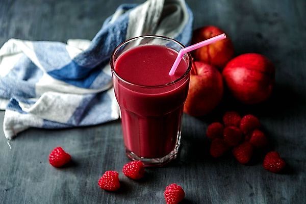 포토 JPG 해외이미지 열매 안경 음료 음식 분홍색 백그라운드 다이어트 과일 탁자 딸기 디저트 건강 사람없음 빨간색 여름 노란색 우주 요식업 사진촬영 주스 우유 추위 마시기 시골 신선 칵테일 달콤 아침식사 사과 민트 크림 그림 유기농 산딸기 부드러움 칼로리 밀짚 요거트 쉐이크 떨림 섞기 스무디 영양분 해외포토 식물 웰빙 잡화 계절 산업 컬러 가구 모션 유제품 주류 촬영 식사 감각 맛 짚 허브 파일형식 이미지허브