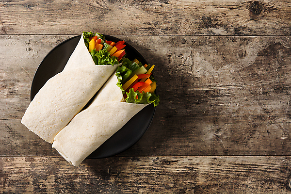 포토 JPG 해외이미지 음식 조각 다이어트 토마토 채소 오이 건강 옥수수 사람없음 목재 빨간색 초록색 노란색 봄 당근 샐러드 덮개 광선 신선 맛 혼합 상추 롤 후추 폭식 석판 채식주의자 해외포토 나무 계절 컬러 컨셉 재료 곡류 뿌리채소 뚜껑 향신료 채식 파일형식 이미지허브