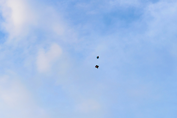 포토 JPG 해외이미지 구름 라이프스타일 계절 스포츠 여행 백그라운드 무지개 모션 자연 조류 하늘 바람 날씨 사람없음 공중 가로 여름 컬러풀 한개 햇빛 태양 맑음 사진촬영 일몰 기쁨 자유 분위기 익스트림스포츠 꼬리 솜털 카피스페이스 해외포토 자연요소 동물 1 감정 컬러 컨셉 생활 노을 촬영 공백 생태계 파일형식 이미지허브