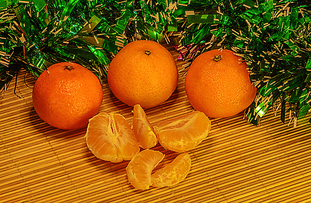 포토 JPG 해외이미지 전통 열매 음식 조각 백그라운드 크리스마스장식 크리스마스 다이어트 오렌지 과일 휴가 디저트 새해 귤 건강 요리 사람없음 노란색 쌓기 환경 주스 껍질 식탁보 흰색 축하 신선 원형 달콤 맛 유기농 주말 내추럴 숙성 채식주의자 해외포토 도형 식물 웰빙 기념일 음료 컬러 컨셉 모션 채식 파일형식 이미지허브