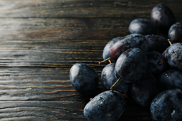 포토 JPG 해외이미지 실내 사람없음 서양자두 카피스페이스 나무배경 해외포토 백그라운드 내부 공백 파일형식 이미지허브