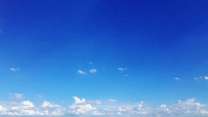 포토 JPG 해외이미지 구름 백그라운드 자연 벽지 하늘 날씨 추상 파노라마 풍경 사람없음 야외 여름 파란색 빛 햇빛 뷰티 우주 환경 맑음 봄 흰색 장면 천국 솜털 내추럴 오존 해외포토 자연요소 계절 컬러 무늬 촬영기법 태양 생태계 파일형식 이미지허브