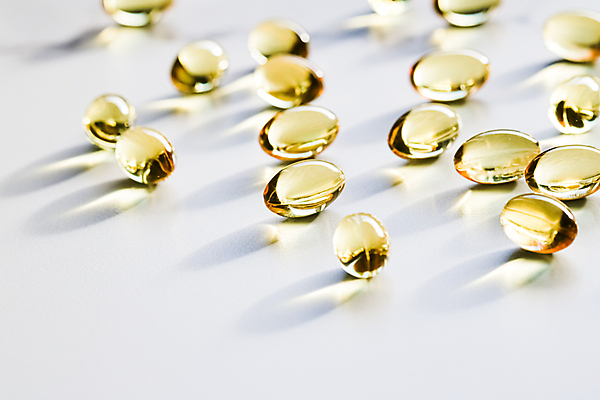 포토 JPG 해외이미지 사람없음 알약 노란색 건강관리 흰색 낟알 영양제 오메가 항생제 해외포토 컬러 건강 관리 약 파일형식 이미지허브