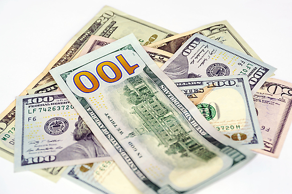 포토 JPG 해외이미지 종이 백그라운드 지폐 돈 비즈니스 사람없음 초록색 금융 쌓기 달러 미국 저축 흰색 그룹 재산 심볼 사인 투자 흙더미 계산서 해외포토 컬러 북아메리카 모션 경제 흙 파일형식 더미 이미지허브