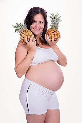 포토 JPG 해외이미지 라이프스타일 여자 행복 실루엣 어린이 음식 백그라운드 신체 다이어트 채소 엄마 건강 사랑 한명 사람 임신 흰색 아기 신선 아침식사 먹기 쿠바 내추럴 점심식사 고립 돌봄 해외포토 1 감정 컬러 가족 모션 촬영기법 생활 식사 중앙아메리카 파일형식 이미지허브