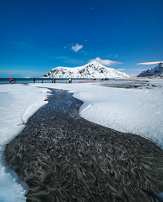 포토 JPG 해외이미지 별 바다 겨울 자연 하늘 산 노르웨이 사람없음 세로 강 개울 야간 달빛 해외포토 자연요소 계절 유럽 달 생태계 파일형식 이미지허브