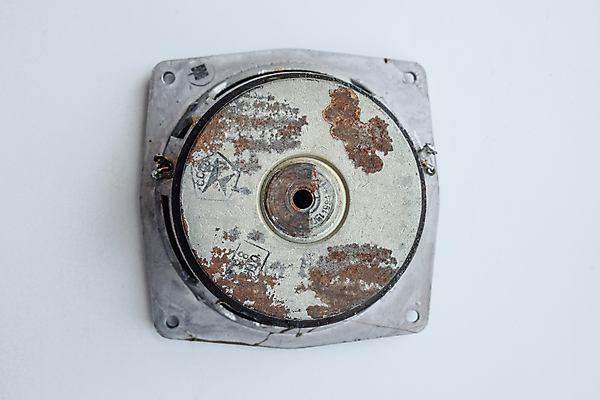 포토 JPG 해외이미지 직업 음악 컨셉 사람없음 바구니 금속 모니터 확성기 소리 장비 수확 수리 전자 오디오 아날로그 자석 감싸기 구식 뮤지컬 소비에트 시험공부 업그레이드 캡모자 플레이어 합판 스타일 해외포토 모자_잡화 농업 모션 재질 문화예술 전자제품 학습 컴퓨터 파일형식 이미지허브