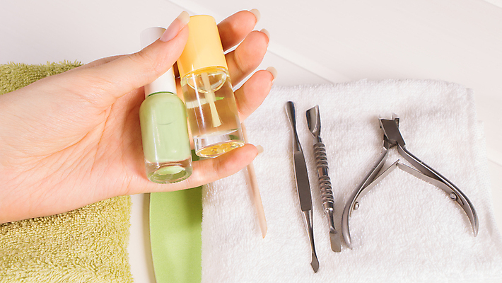 포토 JPG 해외이미지 직업 라이프스타일 손 신체 비즈니스 손가락 유리 유리병 휴식 주택 건강 관리 사람없음 치료 빛 수건 컬러풀 뷰티 유행 상점 스파 화장품 공구 잡기 마사지 업무 못 화려 액체 우아함 손톱관리 손톱 피부 광택 내추럴 프랑스어 순서 니스 돌봄 위생관리 해외포토 문자 컬러 컨셉 의학 모션 재질 병_용기 건물 생활 신체부위 위생용품 도구 작업 네일아트 파일형식 이미지허브