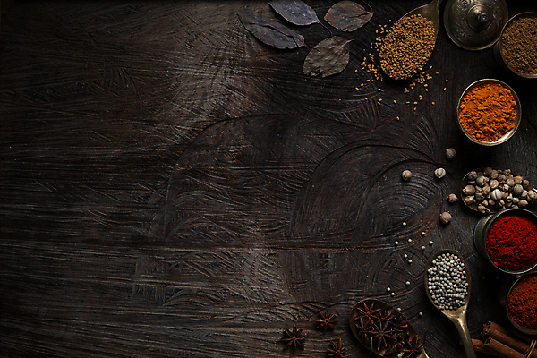 포토 JPG 해외이미지 전통 백그라운드 재료 자연 고추 탁자 파프리카 건조 파슬리 종류 요리 동양인 사람없음 목재 빨간색 노란색 주방 숟가락 수확 뜨거움 고명 양념 조미료 사발 맛 정상 가루 인도인 수집 허브 향신료 메뉴 유기농 매움 후추 카레 생강 놋쇠 땅바닥 사프란 시나몬 강황 해외포토 외국인 나무 식물 웰빙 음식 컬러 가구 컨셉 농업 채소 식재료 바닥 수저 인종 사기그릇 생태계 향미료 파일형식 이미지허브