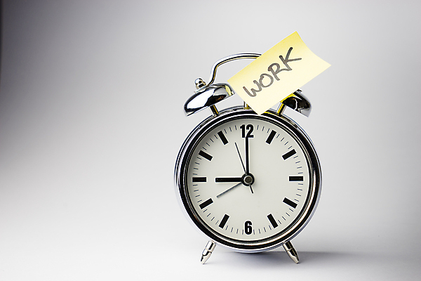 포토 JPG 해외이미지 종이 시계 백그라운드 스티커 비즈니스 아침 사람없음 검은색 쪽지 저녁식사 종 흰색 긴급 시간 잠 업무 암호 손목시계 측정 싱글 약속 공포 다이얼 시트 타이머 패드 경보 고립 단절 마감 분 순간 압력 어려움 조언 충고 해외포토 주간 컬러 장신구 식사 작업 파일형식 이미지허브