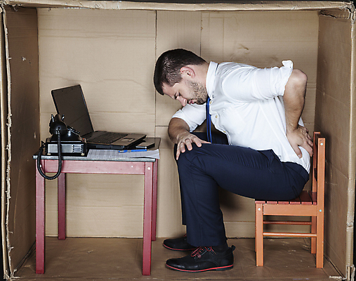 포토 JPG 해외이미지 전신 백인 남자 의자 탁자 한명 앉기 성인 옆모습 노트북 상자 사무실 업무 비즈니스맨 전화기 갇힘 답답함 성인남자한명만 해외포토 서양인 1 뷰포인트 가구 비즈니스 모션 사람 전자제품 작업 직장인 감각 남자한명만 성인남자만 파일형식 이미지허브