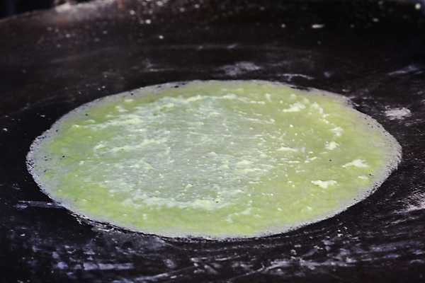 포토 JPG 해외이미지 손 아시아 음식 분홍색 백그라운드 태국 디저트 거리 사탕 사람없음 초록색 흰색 면 닫기 이슬람교 실크 설탕 밀가루 동쪽 남쪽 얇은 크레이프 해외포토 나라 종교 컬러 모션 신체부위 직물 가루 방향 파일형식 이미지허브