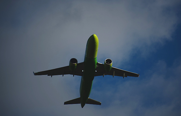 포토 JPG 해외이미지 구름 실루엣 여행 백그라운드 비즈니스 교통시설 하늘 휴가 비행기 사람없음 파란색 태양 일출 일몰 공항 도착 항공 속도 출발 제트기 승객 이륙 엔진 대패 착륙 해외포토 자연요소 컬러 교통 컨셉 항공교통 대중교통 촬영기법 노을 시설 파일형식 이미지허브