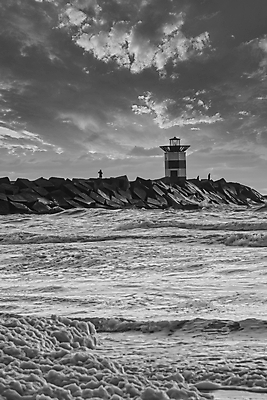 포토 JPG 해외이미지 구름 파도 바다 여행 자연 하늘 주택 등대 흑백 경고 풍경 사람없음 야외 물 빛 컬러풀 탑 맑음 어둠 일몰 줄무늬 활발 저녁 위험 신호등 방향 신호 시력 폭풍 명승지 해외포토 자연요소 건축물 컬러 컨셉 무늬 날씨 촬영기법 건물 노을 야간 생태계 파일형식 이미지허브