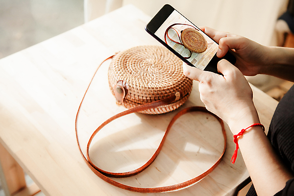 포토 JPG 해외이미지 라이프스타일 드레스 행복 아시아 백그라운드 컨셉 인터넷 비즈니스 사업가 모바일 주택 사람없음 스마트폰 핸드폰 유행 세일 상점 디지털 사진촬영 작업 시장 구매 연결 스마트 상업 온라인 승진 전자상거래 마케팅 매각 소셜 쇼퍼홀릭 힙스터 해외포토 직업 옷 패션 감정 나라 건물 생활 전자제품 스마트기기 쇼핑 촬영 파일형식 이미지허브