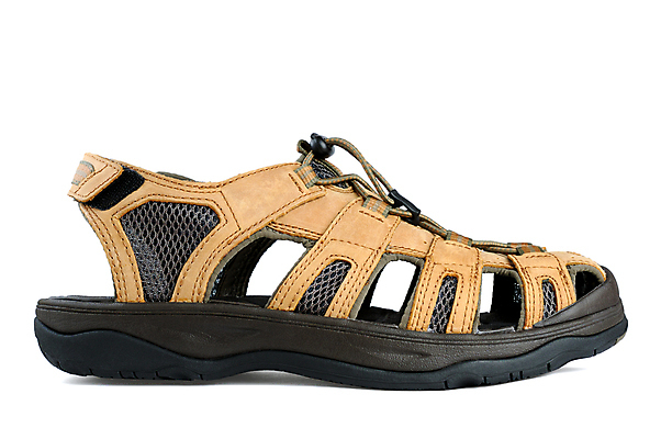 포토 JPG 해외이미지 1 남자 신발 새로움 사람없음 갈색 하이킹 샌들 가죽 오브젝트 싱글 고립 해외포토 컬러 컨셉 레저 사람 파일형식 이미지허브