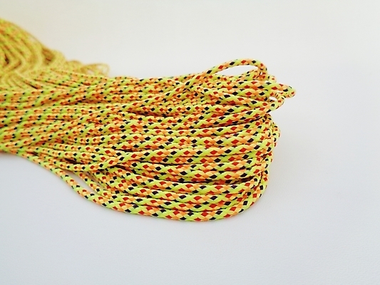 포토 JPG 해외이미지 디자인 줄 스포츠 바다 백그라운드 컨셉 항해 안전 사람없음 목재 항구 골짜기 등산 장비 흰색 거친 고리 구출 고급 코드 묶기 조선소 오브젝트 질감 오르기 매듭 낚시꾼 기어 해외포토 나무 산업 컬러 배_교통 재료 교통시설 모션 자연 트래킹 도움 파일형식 이미지허브