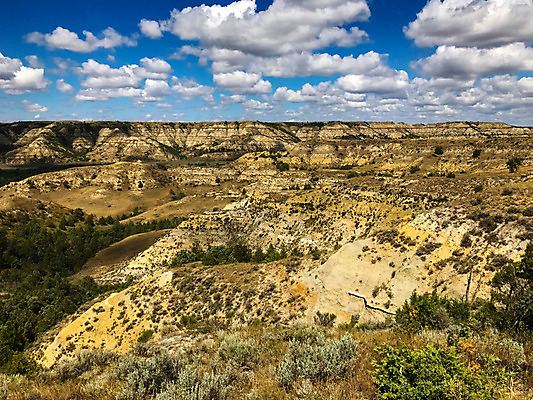 포토 JPG 해외이미지 응시 공원 여행 북아메리카 자연 하늘 산 국립공원 사람없음 야외 초록색 물 강 환경 계곡 미국 봄 황무지 언덕 북쪽 생태학 울퉁불퉁 전국 해외포토 자연요소 시선 계절 공공시설 교육 컬러 아메리카 방향 생태계 파일형식 이미지허브