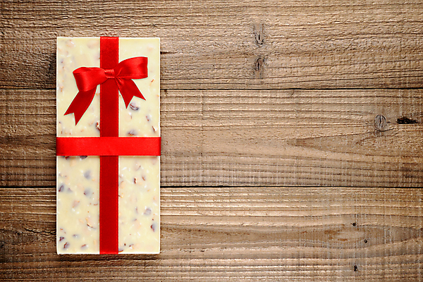 포토 JPG 해외이미지 리본 음식 디저트 사탕 사람없음 목재 빨간색 과자 초콜릿 견과류 흰색 바 달콤 맛 널 활 질감 칼로리 강렬 카피스페이스 해외포토 나무 컬러 컨셉 재료 공백 파일형식 이미지허브