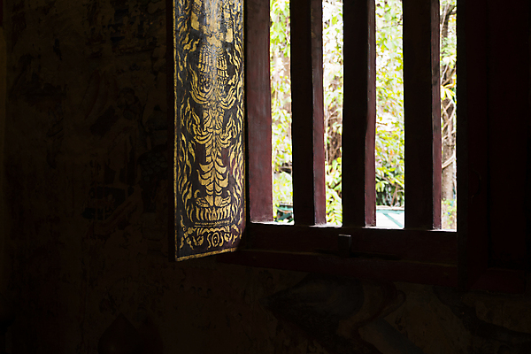 포토 JPG 해외이미지 전통 디자인 아시아 종교 문화 여행 백그라운드 패턴 불교 건축양식 창문 태국 미술 동양인 사람없음 장식 골동품 사찰 역사 황금 묘사 질감 옛날 스타일 해외포토 건축 나라 무늬 종교건축 문화예술 인종 파일형식 이미지허브