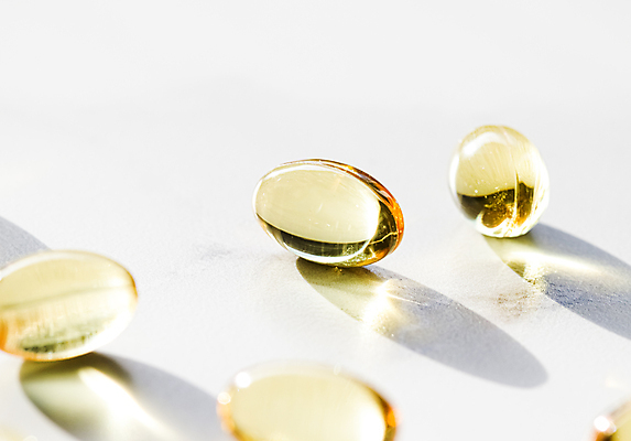 포토 JPG 해외이미지 사람없음 알약 노란색 건강관리 흰색 낟알 영양제 오메가 항생제 해외포토 컬러 건강 관리 약 파일형식 이미지허브