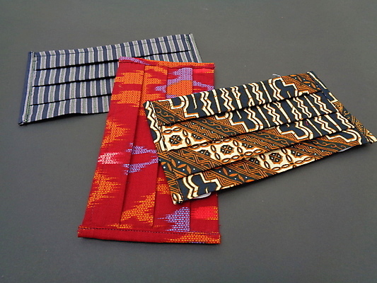 포토 JPG 해외이미지 옷 얼굴 건강 병원 사람 사람없음 유행 건강관리 고통 장비 의사 직물 수술 호흡기관 바이러스 보호 질병 예방 보안 감염 인도네시아 외과 고립 돌봄 위생관리 인플루엔자 핸드메이드 코로나바이러스 해외포토 감정 아시아 컨셉 의학 모션 관리 안전 신체부위 치료 의료진 장기_의학 파일형식 이미지허브