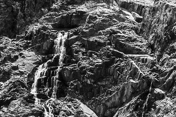 포토 JPG 해외이미지 계절 공원 호수 여행 자연 산 건조 사람없음 물 강 환경 골짜기 폭포 기차 흐름 연못 개울 변화 재산 오세아니아 호주 숲 큼 열대우림 수로 돌무덤 전국 지질학 해외포토 자연요소 공공시설 교육 나라 육상교통 컨셉 대중교통 금융 무덤 크기 생태계 파일형식 이미지허브