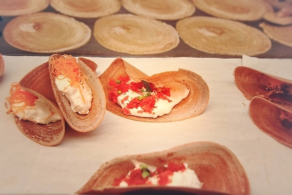 포토 JPG 해외이미지 전통 아시아 문화 음식 디저트 사탕 요리 동양인 사람없음 달콤 맛 인기 페스츄리 핸드메이드 크레이프 해외포토 나라 빵 컨셉 인종 파일형식 이미지허브