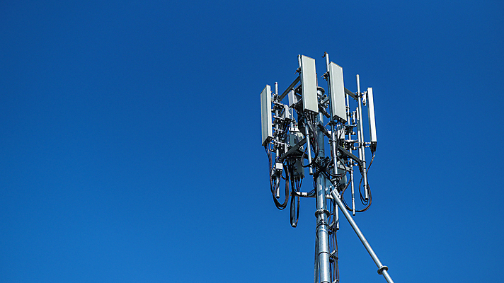 포토 JPG 해외이미지 산업 백그라운드 인터넷 비즈니스 통신 하늘 모바일 세포 안테나 사람없음 건물 파란색 스마트폰 글로벌 탑 금속 장비 에너지 인공위성 도시 네트워크 전자레인지 역 연결 무선전화기 전화기 수화기 라디오 신호 전자 방송 전염 시스템 봉 돛대 송신기 셀룰러 4G 해외포토 건축물 컬러 교통시설 재질 IT 전자제품 핸드폰 스마트기기 가전제품 레인지 질병 감염 파일형식 이미지허브