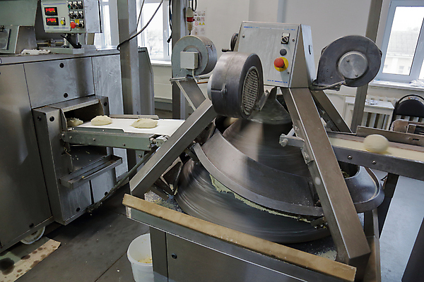 포토 JPG 해외이미지 이동 공장 실내 사람없음 기계 반죽 자동화 자동화기기 해외포토 컨셉 공업 내부 파일형식 이미지허브