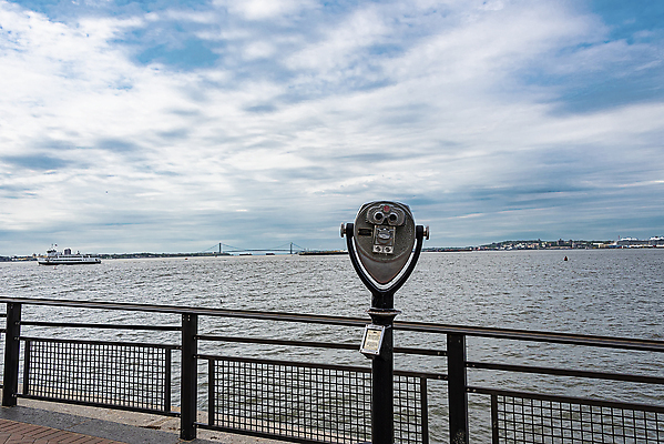 포토 JPG 해외이미지 응시 바다 섬 여행 백그라운드 건축양식 자연 하늘 휴가 새로움 사람없음 야외 물 파란색 강 태양 여행객 동전 미국 쌍안경 망원경 자유 수확 도시 뉴욕 스카이라인 맨해튼 옛날 수평선 해외포토 자연요소 시선 건축 컬러 컨셉 돈 북아메리카 농업 사람 생태계 파일형식 이미지허브