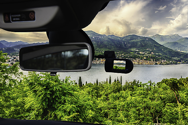 포토 JPG 해외이미지 유럽 호수 여행 잎 교통시설 자동차 자연 유리 휴가 산 안전 사람없음 내부 물 달리기 뷰티 카메라 디지털 이탈리아 장비 운전 시골 언덕 보안 동영상 캠코더 계기판 녹음기 해외포토 자연요소 식물 나라 육상교통 교통 모션 재질 전자제품 시설 생태계 파일형식 녹음_기록 이미지허브