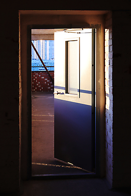 포토 JPG 해외이미지 출입구 주택 사람없음 햇빛 문 발코니 저녁 해외포토 건물 태양 야간 파일형식 이미지허브