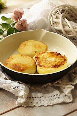 포토 JPG 해외이미지 접시 열매 음식 백그라운드 재료 탁자 디저트 치즈 건강 요리 사람없음 목재 식사 튀김 수확 신선 그룹 달콤 맛 아침식사 잼 먹기 오브젝트 유기농 시골집 블루베리 레시피 팬케이크 내추럴 점심식사 건포도 벨로루시 핸드메이드 많음 해외포토 나무 식물 식기 웰빙 가구 컨셉 농업 과일 모션 포도 유제품 주택 케이크 소스_음식 건과일 파일형식 이미지허브