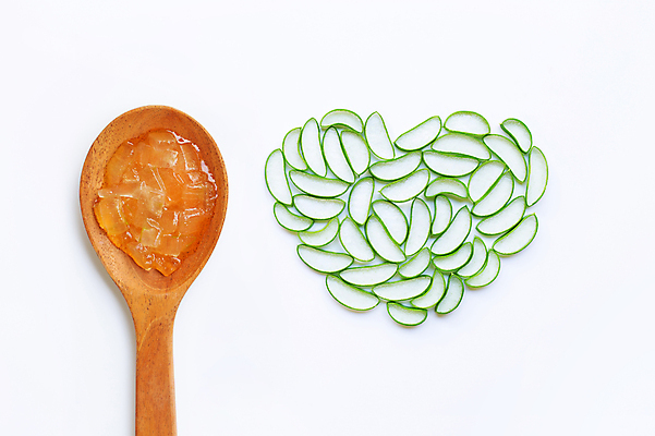 포토 JPG 해외이미지 스튜디오촬영 조각 단면 실내 사람없음 하이앵글 뷰티 하트 흰배경 알로에 플랫레이 해외포토 모양 식물 뷰포인트 백그라운드 내부 흰색 플랫 파일형식 이미지허브