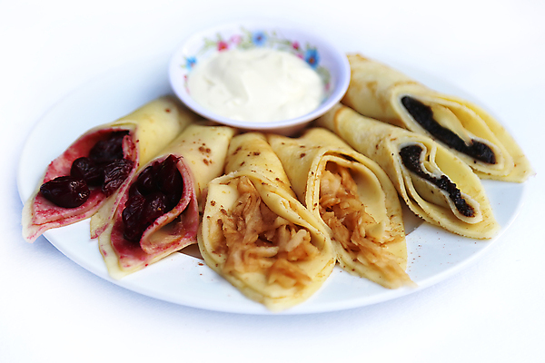 포토 JPG 해외이미지 전통 식기 접시 문화 음식 빵 채소 재료 부분 파슬리 건강 마늘 요리 씨앗 사람없음 주방 요식업 식당 식사 저녁식사 시골 신선 뜨거움 맛 수프 사과 크림 향신료 준비 러시아 서빙 양귀비 레시피 팬케이크 점심식사 러시아인 삶기 시베리아 식욕 우크라이나 전국 핸드메이드 해외포토 서양인 식물 꽃 유럽 산업 컨셉 과일 케이크 상점 향미료 파일형식 이미지허브