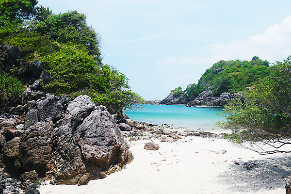 포토 JPG 해외이미지 모래 파도 바다 섬 여행 백그라운드 태국 자연 하늘 휴가 사람없음 초록색 물 파란색 뷰티 흰색 만 격파 파라다이스 해외포토 자연요소 아시아 컬러 모션 생태계 파일형식 이미지허브