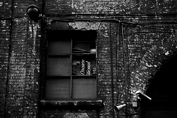 포토 JPG 해외이미지 산업 창문 불 벽돌 흑백 사람없음 계단 금속 어둠 도시 탈출 철 버리기 폐허 아치 상업 지역 북쪽 단계 방앗간 혁명 옛날 해외포토 자연요소 컨셉 모션 재질 촬영기법 방향 파일형식 이미지허브