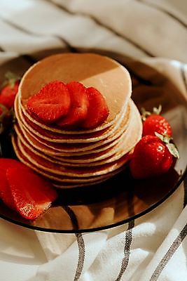 포토 JPG 해외이미지 전통 접시 열매 안경 음식 빵 단풍 과일 아침 디저트 건강 요리 사람없음 노란색 쌓기 케이크 식당 식사 저녁식사 신선 뜨거움 황금 달콤 맛 아침식사 굽기 메뉴 블루베리 브런치 밀가루 서빙 칼로리 버터 꿀 솜털 프랑스어 점심식사 어려움 영양분 핸드메이드 크레이프 해외포토 주간 식물 문자 식기 잡화 컬러 컨셉 잎 모션 상점 가루 구이 파일형식 이미지허브