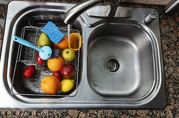 포토 JPG 해외이미지 음식 다이어트 토마토 채소 오렌지 과일 주택 건강 사람없음 물 주방 씻기 빨래 레몬 싱크대 수도꼭지 준비 유기농 스펀지 위생관리 채식주의자 비건 해외포토 자연요소 웰빙 가사 관리 건물 청결 개수대 채식 파일형식 이미지허브