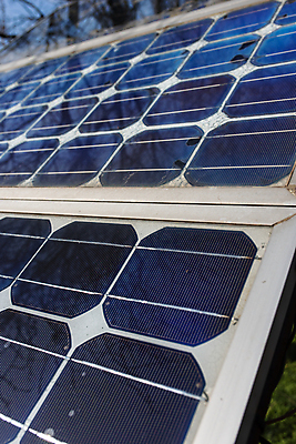 포토 JPG 해외이미지 식물 산업 백그라운드 패턴 자연 하늘 지붕 주택 세포 사람없음 야외 건물 초록색 경제 파란색 빛 햇빛 태양 환경 힘 재활용 장비 에너지 판넬 뜨거움 그린에너지 보호 옥상 생태계 질감 태양에너지 먼지 세대 혁명 생태학 수집가 옛날 해외포토 자연요소 직업 건축물 교육 컬러 컨셉 무늬 친환경 파일형식 이미지허브