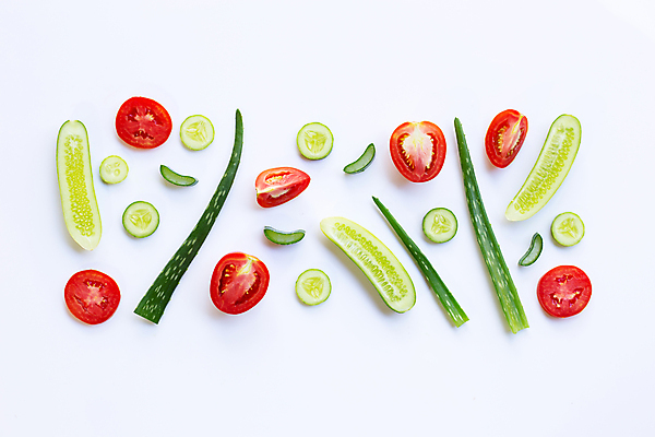 포토 JPG 해외이미지 스튜디오촬영 방울토마토 단면 오이 실내 사람없음 뷰티 흰배경 꿀 알로에 해외포토 식물 백그라운드 토마토 채소 내부 흰색 파일형식 이미지허브
