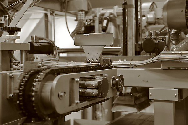 포토 JPG 해외이미지 공장 실내 사람없음 아웃포커스 기계 세피아 해외포토 공업 촬영기법 내부 파일형식 이미지허브