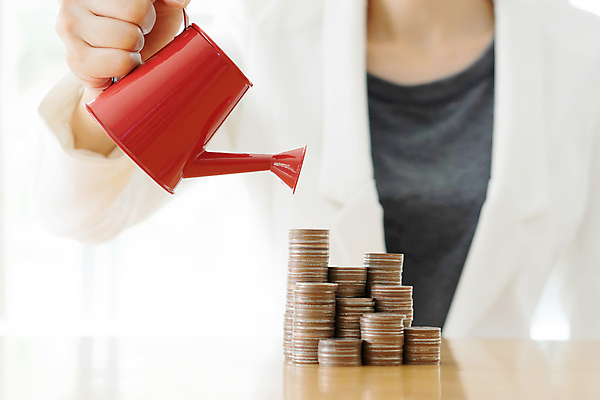 포토 JPG 해외이미지 식물 손 백그라운드 컨셉 돈 비즈니스 추상 손바닥 사람없음 목재 빨간색 금융 농작물 달러 동전 성장 흰색 물방울 재산 고급 캔 냄비 땅 심볼 사인 시작 투자 이익 수익 소매 돌봄 수입 벤처기업 해외포토 나무 컬러 무늬 농업 재료 모션 신체부위 경제 솥 파일형식 이미지허브