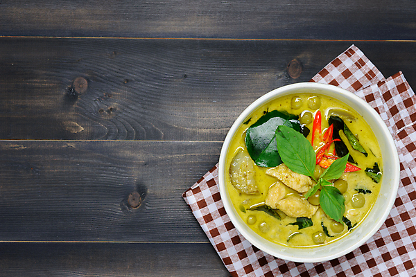 포토 JPG 해외이미지 아시아 음식 다이어트 태국 고추 가지 건강 요리 동양인 사람없음 목재 식사 저녁식사 치킨 식탁보 신선 사발 맛 아침식사 수프 널 냅킨 지역 바질 잡동사니 점심식사 영양분 해외포토 나무 나라 컨셉 채소 재료 인종 사기그릇 닭고기요리 파일형식 이미지허브