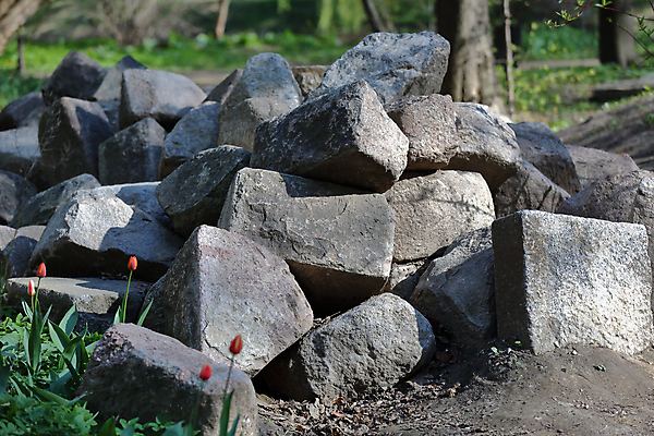 포토 JPG 해외이미지 디자인 공원 백그라운드 건축양식 사람없음 야외 건물 장식 쌓기 정원 회색 조약돌 큼 질감 조경 암초 흙더미 내추럴 뒤뜰 해외포토 건축물 공공시설 건축 컬러 모션 흙 돌_바위 크기 파일형식 더미 이미지허브